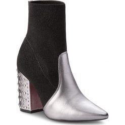 Botki damskie: Botki CARINII - B4448 L91-000-000-C28