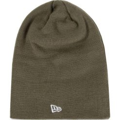 Czapka NEW ERA - Essential L 12040348 Zielony. Zielone czapki damskie New Era, na zimę, bez wzorów, z materiału. W wyprzedaży za 79,00 zł.
