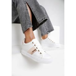 Biało-Beżowe Sneakersy Arrivien. Białe sneakersy damskie Renee. Za 89,99 zł.