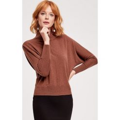 Sweter w kolorze brązowym. Pomarańczowe swetry damskie ZOCHA, l. W wyprzedaży za 119,95 zł.