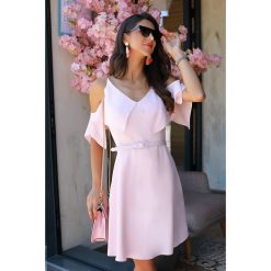 Sukienka NEMIZA PINK. Różowe sukienki damskie IVET, na co dzień, bez wzorów, eleganckie, bez kołnierzyka, z krótkim rękawem, krótkie, mini. W wyprzedaży za 69,00 zł.