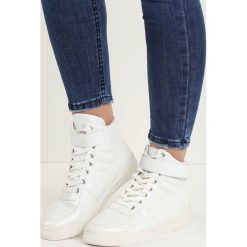 Buty sportowe damskie: Białe Buty Sportowe Pep Talk