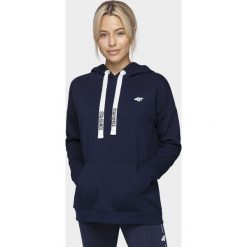 Bluza damska BLD004 - granat. Bluzy damskie xl, bez wzorów, z dzianiny, z krótkim rękawem, krótkie, bez kaptura. W wyprzedaży za 119,99 zł.