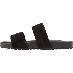 Trampki i tenisówki damskie: Bianco SLIP ON Klapki black