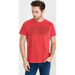 Pepe Jeans Billy Koszulka Czerwony. Czerwone podkoszulki męskie Pepe Jeans, s, z nadrukiem, z bawełny, bez kołnierzyka, krótkie. Za 130,95 zł.