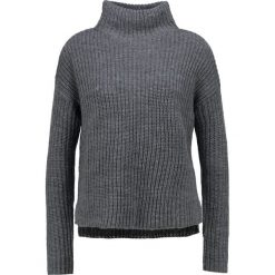 Swetry klasyczne damskie: Rich & Royal Sweter grey melange