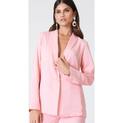 Marynarki i żakiety damskie: Kristin Sundberg for NA-KD Marynarka oversize – Pink