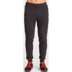 SPODNIE EA7 Emporio Armani. Czarne spodnie męskie EA7 Emporio Armani, na co dzień, s, bez wzorów, z bawełny. Za 549,00 zł.