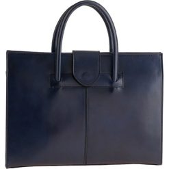 Torebki klasyczne damskie: Skórzana torebka „Bari” w kolorze granatowym – 40 x 30 x 11 cm