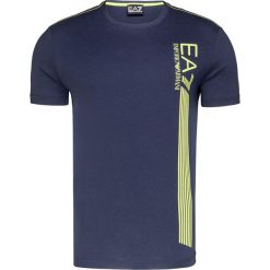 T-shirt EA7 EMPORIO ARMANI. Niebieskie t-shirty męskie EA7 Emporio Armani, z nadrukiem, z bawełny, z okrągłym kołnierzem. W wyprzedaży za 168,00 zł.