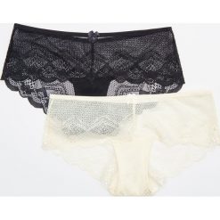Koronkowe majtki hipster - Kremowy. Białe majtki damskie Cropp, s, z koronki. Za 39,99 zł.