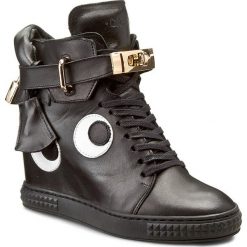 Sneakersy CARINII - B3767/O E50-000-PSK-B88. Czarne półbuty damskie marki Carinii, ze skóry. W wyprzedaży za 299,00 zł.
