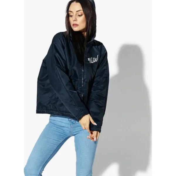 Nike Kurtka W Nsw Nsw Jkt Fz Sherpa , granatowy, rozmiar XS. Niebieskie kurtki damskie Nike, s, bez wzorów, z materiału, bez kaptura. W wyprzedaży za 399,99 zł.