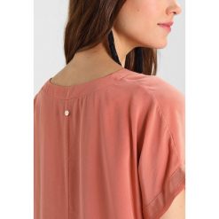 Bluzki damskie: Mos Mosh BELLE TEE Bluzka peach