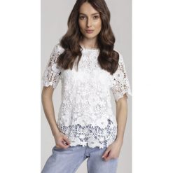 Biała Bluzka Noelea. Białe bluzki damskie Renee, xl, bez wzorów, bez kołnierzyka, bez rękawów. W wyprzedaży za 79,99 zł.