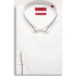 Hugo - Koszula. Białe koszule męskie HUGO, bez wzorów, z bawełny, eleganckie, z klasycznym kołnierzykiem, z długim rękawem. Za 399,90 zł.