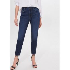 Jeansy typu mom fit - Niebieski. Niebieskie jeansy damskie Mohito, bez wzorów, z jeansu. Za 119,99 zł.