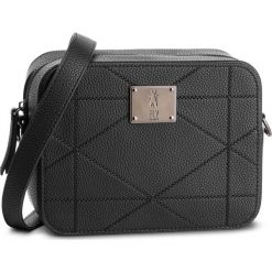 Torebka FLY LONDON - Temifly P974648000 Black. Czarne listonoszki damskie marki Fly London, bez wzorów, ze skóry ekologicznej, klasyczne, bez dodatków. Za 239,00 zł.