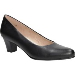 CZÓŁENKA CAPRICE 9-22306-26. Czarne czółenka damskie Caprice, bez wzorów, bez obcasa. Za 199,99 zł.