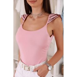 Top - body ESMELINA PINK. Różowe bluzki damskie IVET, bez wzorów, bez kołnierzyka, bez rękawów. W wyprzedaży za 19,00 zł.
