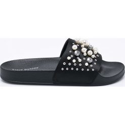 Klapki damskie: Steve Madden – Klapki Sandy