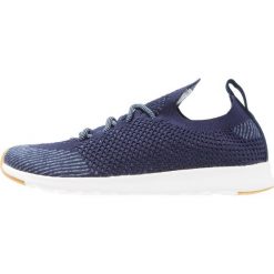 Native AP MERCURY LITEKNIT Tenisówki i Trampki regatta blue/shell white. Niebieskie trampki i tenisówki damskie marki Native, z tworzywa sztucznego. W wyprzedaży za 230,45 zł.