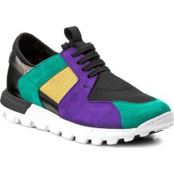 Sneakersy SIMPLE - Kanako DPH289-V14-0109-0157-0 45/99. Czarne półbuty damskie Simple, na co dzień, bez wzorów, ze skóry, bez obcasa, na płaskiej podeszwie, bez zapięcia. W wyprzedaży za 189,00 zł.