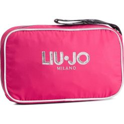 Kosmetyczka LIU JO - Pochette Tessuto T19140 T0300 Strong Pink 82043. Różowe kosmetyczki męskie Liu Jo, bez wzorów, z tkaniny. W wyprzedaży za 199,00 zł.