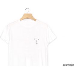 Twarz T-Shirt Koszulka Biała Czarna Linie. Białe bralety Pakamera, l, z bawełny. Za 75,00 zł.