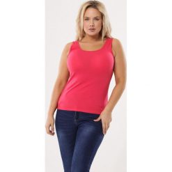 Koralowy Top Cubist. Pomarańczowe bluzki damskie Born2be, xl, bez wzorów, z dzianiny, z okrągłym kołnierzem, bez rękawów. Za 19,99 zł.