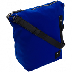 Torebka shopper bag nieprzemakalna Monnari granat - granatowy. Niebieskie torby damskie na zakupy Monnari, w paski, z tkaniny, sportowe, duże, bez dodatków. Za 189,00 zł.
