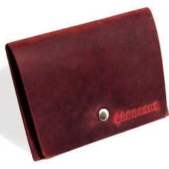 Skórzany cienki portfel slim wallet BRODRENE SW06 czerwony - Czerwony. Czerwone portfele męskie Brødrene, bez wzorów, ze skóry. Za 83,99 zł.
