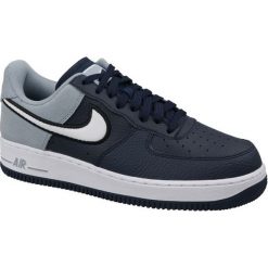 Nike Air Force 1 '07 ao2439-400 43 Granatowe. Szare buty sportowe męskie marki Nike, ze skóry, bez zapięcia, Nike Air Force. W wyprzedaży za 399,99 zł.