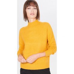 Połyskujący sweter z golfem - Żółty. Żółte swetry damskie Mohito, s, bez wzorów, bez rękawów, bez kaptura. Za 119,99 zł.
