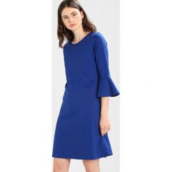 Sukienki hiszpanki: b.young SELOUISE FLARED DRESS Sukienka z dżerseju sapphire blue