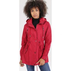 Bordowa Parka Isirorin. Czerwone płaszcze damskie Born2be, xl, bez wzorów, krótkie, bez kaptura. Za 169,99 zł.