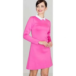 Różowa Elegancka Trapezowa Sukienka z Białym Koszulowym Kołnierzykiem. Różowe sukienki damskie Molly.pl, na co dzień, xl, bez wzorów, z dzianiny, eleganckie, z koszulowym kołnierzykiem, z długim rękawem, długie, trapezowe. Za 149,90 zł.