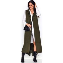 Khaki Niezapinana Kamizelka Maxi z Kapturem. Brązowe kamizelki damskie Makadamia, uniwersalny, bez wzorów, z elastanu, z kapturem. Za 194,90 zł.