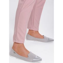 Szare Lordsy Dioxide. Szare baleriny damskie vices, bez wzorów, bez obcasa, na obcasie. Za 49,99 zł.