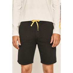 Only & Sons - Szorty. Białe spodenki i szorty męskie Only & Sons, s, bez wzorów, z bawełny, casualowe. Za 89,90 zł.