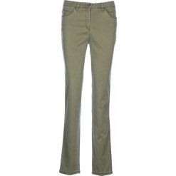 Spodnie "Mary Trend" w kolorze khaki. Brązowe spodnie damskie BRAX. W wyprzedaży za 189,95 zł.