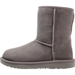 UGG CLASSIC II Botki grey. Szare botki damskie skórzane marki Ugg. Za 669,00 zł.