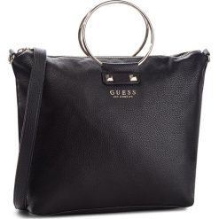 Torebka GUESS - HWVG70 97230 BLACK. Czarne torebki klasyczne damskie Guess, z aplikacjami, ze skóry ekologicznej, duże. Za 629,00 zł.