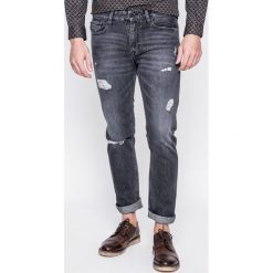 Calvin Klein Jeans - Jeansy. Szare jeansy męskie regular Calvin Klein Jeans. W wyprzedaży za 319,90 zł.