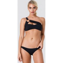 Stroje dwuczęściowe damskie: Trendyol Dół bikini Basic – Black