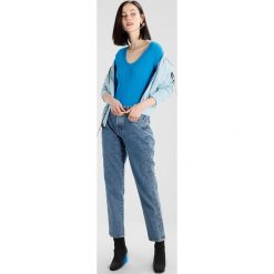 Swetry klasyczne damskie: Karen Millen SCALLOP BARDOT JUMPER Sweter blue