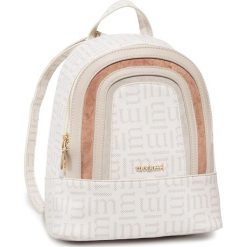Plecak MONNARI - BAG1330-M00 White. Białe plecaki damskie Monnari, bez wzorów, ze skóry ekologicznej. W wyprzedaży za 199,00 zł.