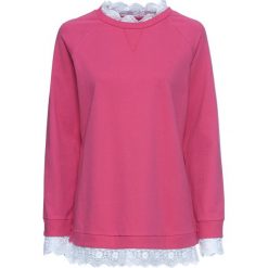 Bluza oversize z koronką: MUST HAVE bonprix różowy. Różowe bluzy damskie bonprix, w koronkowe wzory, z koronki, bez rękawów, bez kaptura. Za 109,99 zł.