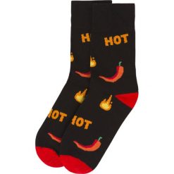 Skarpetki Bobby Sox - Spicy Hot BS12. Czarne skarpetki męskie Bobby Sox - skarpetki, bez wzorów, z elastanu. W wyprzedaży za 18,00 zł.