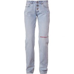 Each x Other Jeansy Straight Leg lightblue denim. Czarne jeansy damskie marki Each x Other, z dzianiny, z długim rękawem. W wyprzedaży za 739,50 zł.